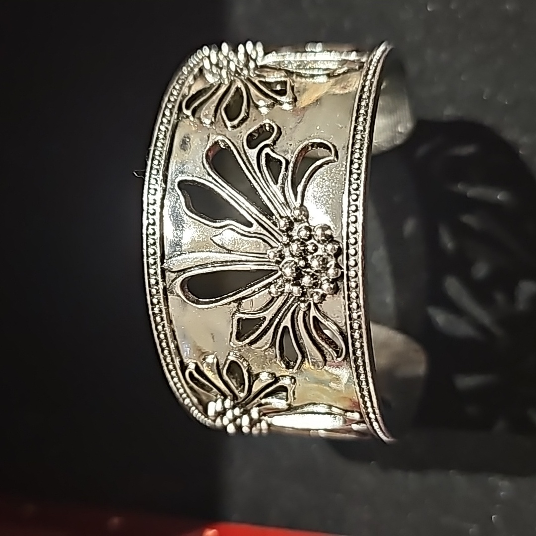 Silver Tone Bracelet